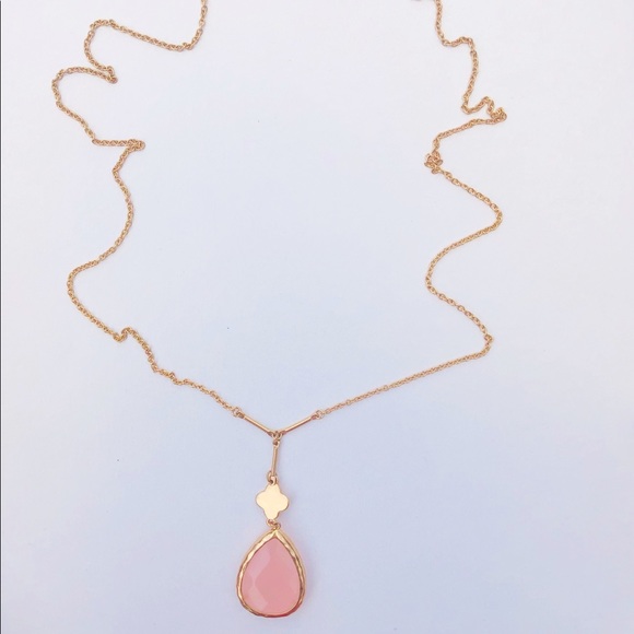 🦄 3/$25 Pastel Pink & Gold Teardrop Necklace - Picture 1 of 6